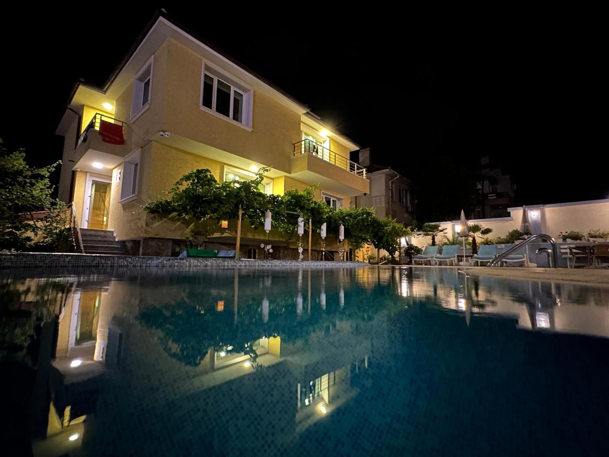 Hedi Sozopol Hotel Exterior photo